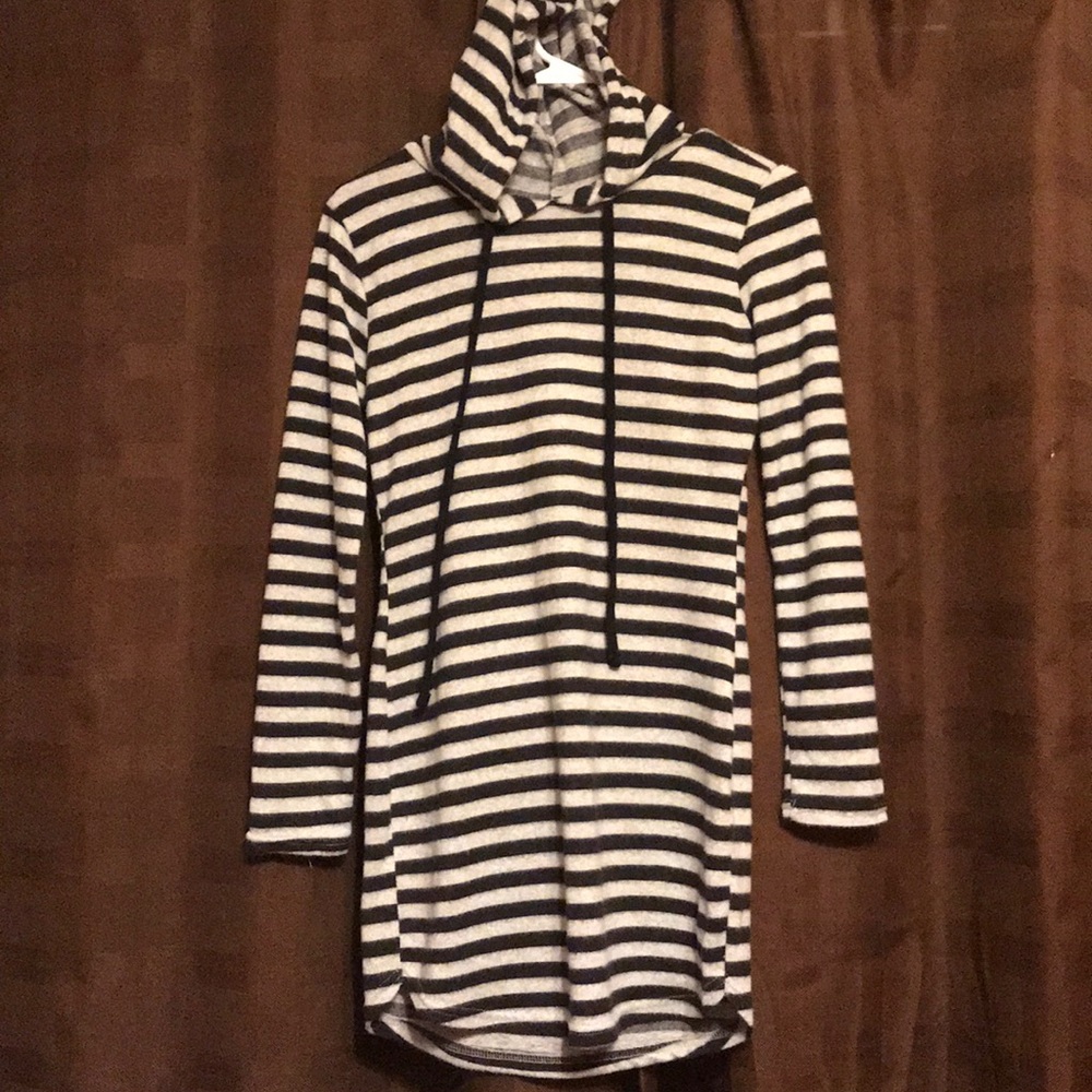 NEW long sleeve sweater dress